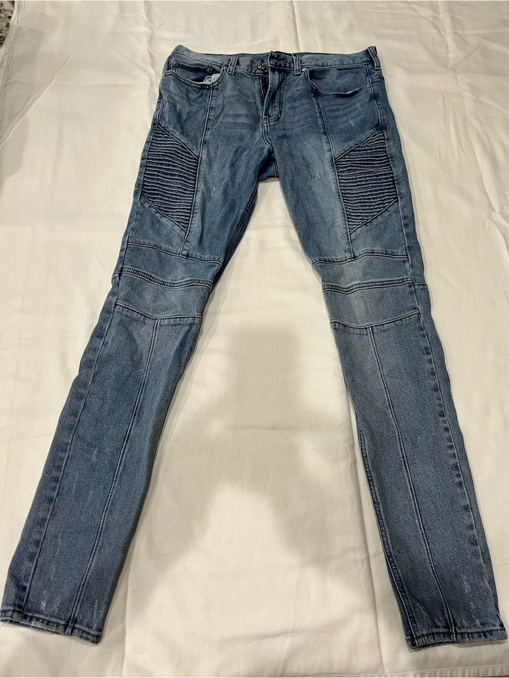 PacSun Men's Skinny Moto Jeans in Faded Blue